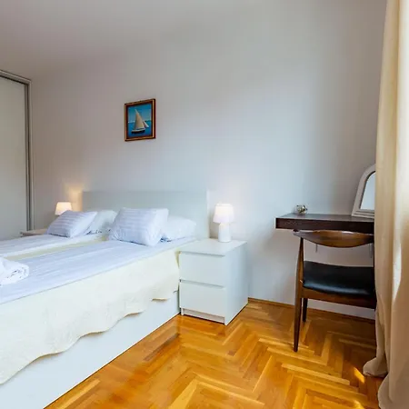Amarena With Parking * Zadar