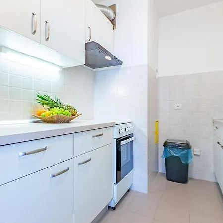 Apartament Amarena With Free Private Parking