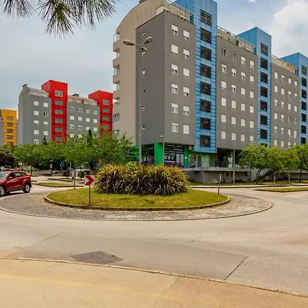 Daire Amarena With Free Private Parking