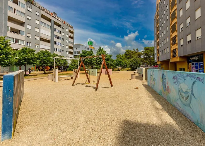 Amarena With Free Private Parking *